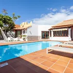 Family Villa \